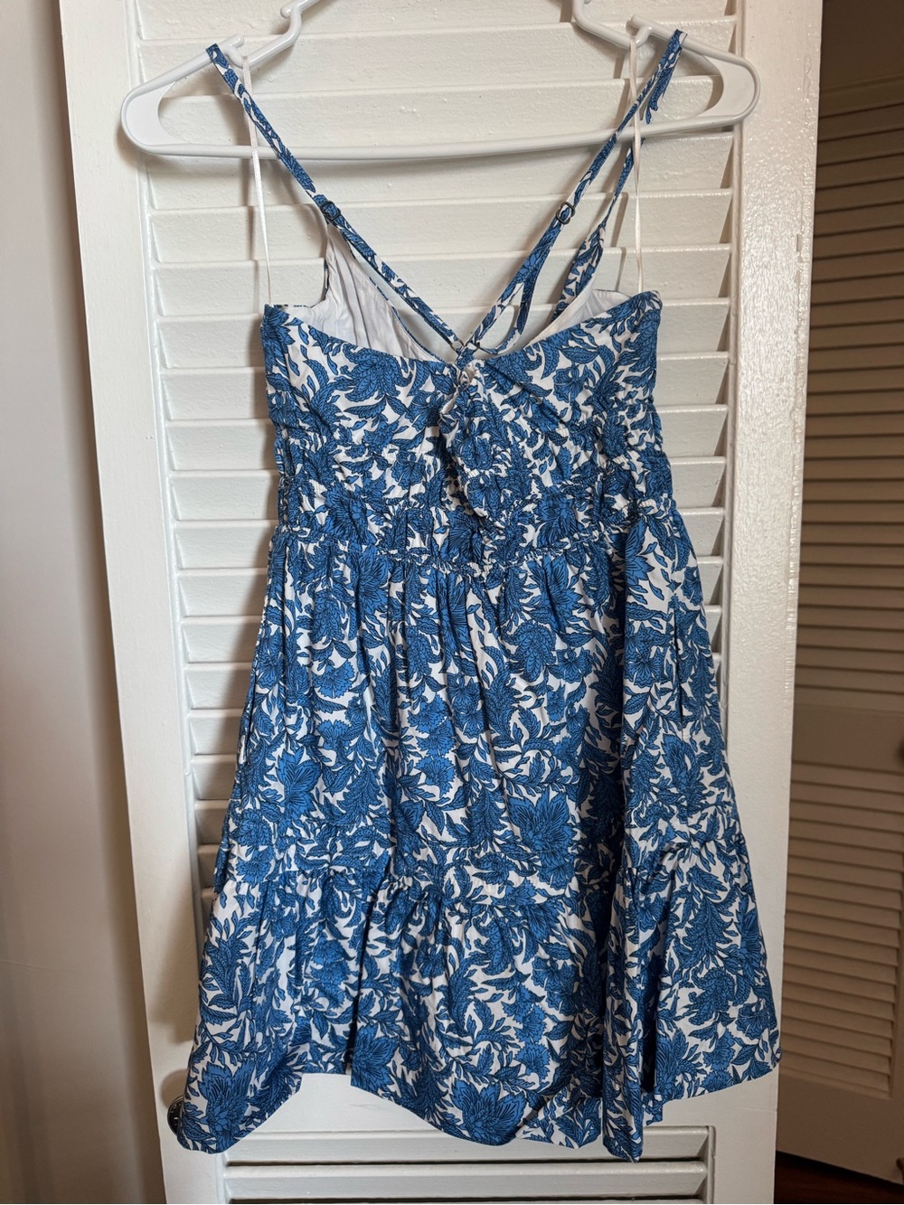 Anthropologie Somerset Blue and White Floral Smocked Mini Dress - Picture 3 of 3